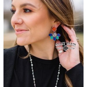 🔥NWT Crazy Train Stunning Stella Earrings